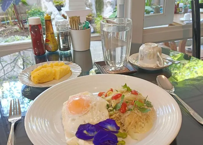 Baan Debtida