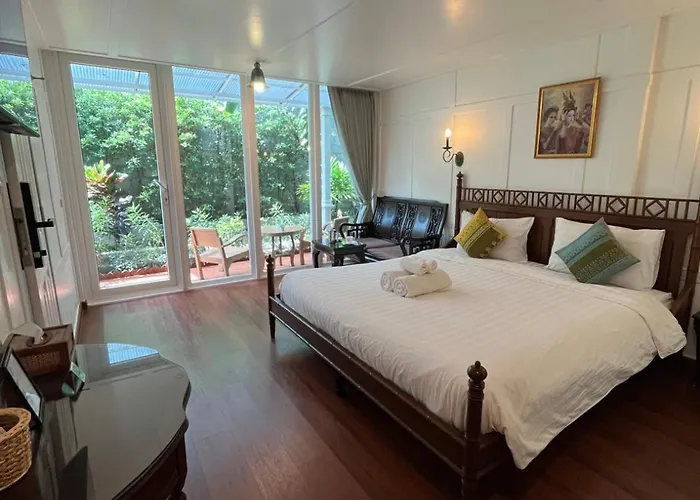 Baan Debtida