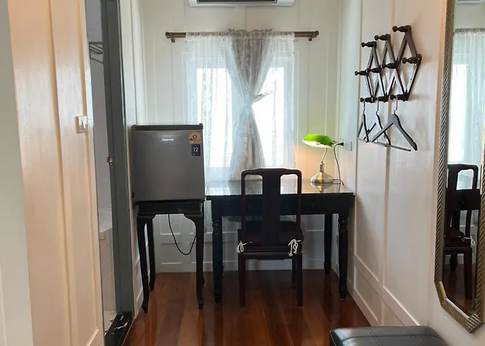 Baan Debtida * Bangkok