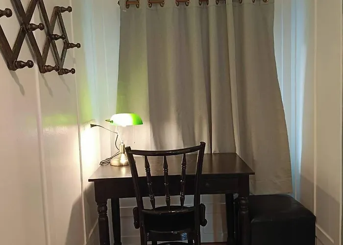 Отель Baan Debtida Бангкок
