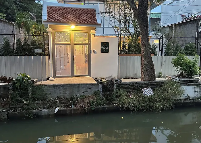Baan Debtida * Bangkok